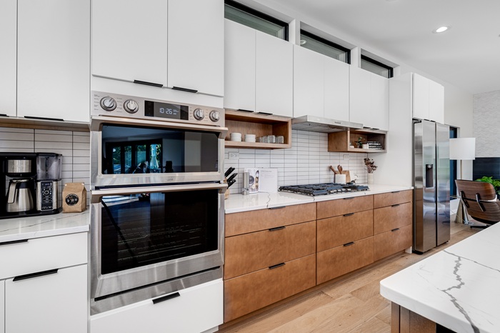 What Are the Latest Trends in Kitchen Remodeling?